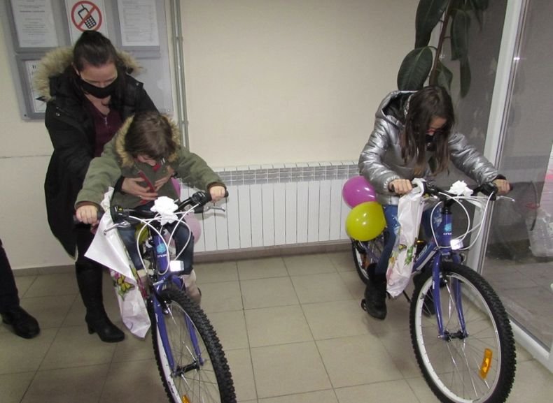 Благотворителна кампания в Белоградчик осигури средства за закупуване на велосипеди за две деца