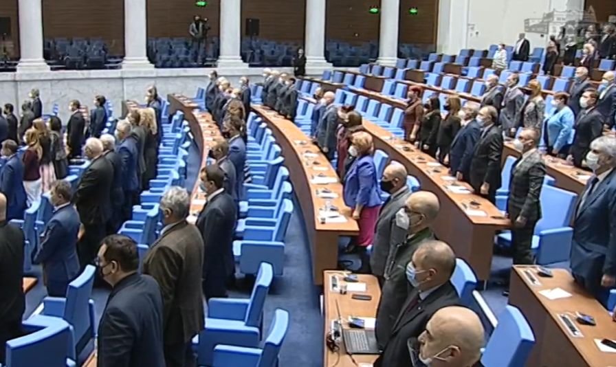 Депутатите ще разглеждат промените в Закона за извънредното положение