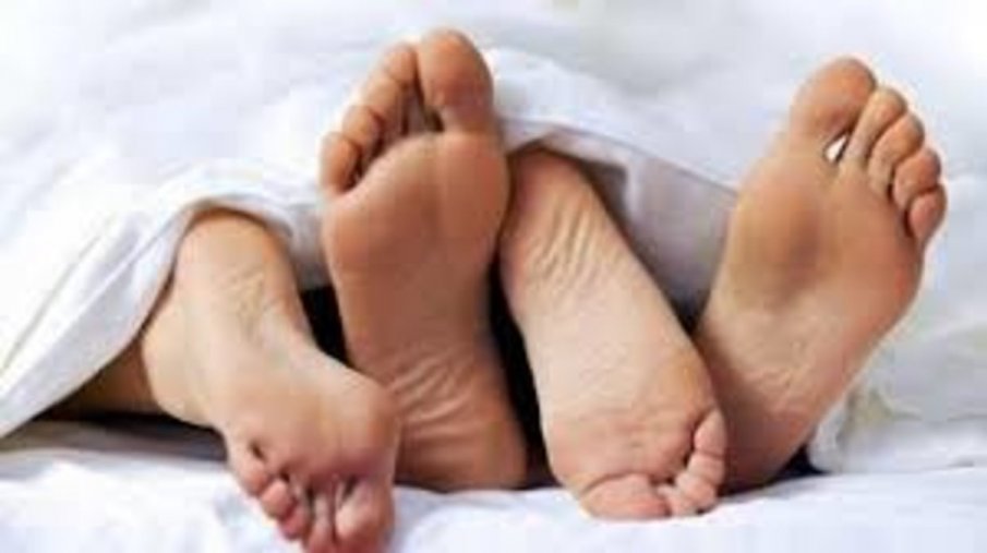 Погнаха 20-годишен мъж, заживял с непълнолетна