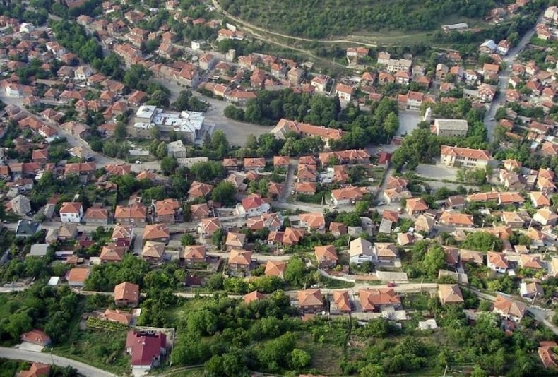 Село в Пловдивско на протест заради лошо качество на водата