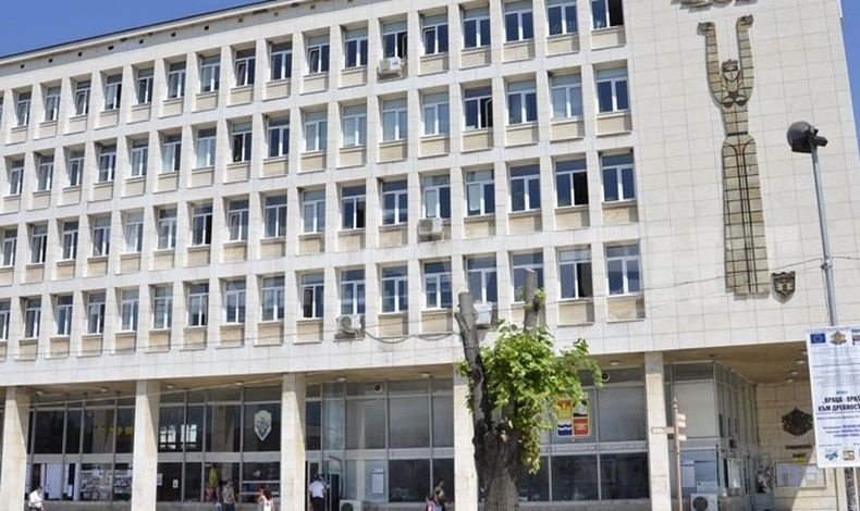 Родителите на 84 новородени деца в Мездра са подпомогнати от общината през 2020 г.