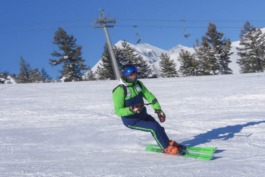Банско пуска лифтовете по 1 лев за децата