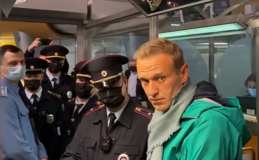 ПОЗИЦИЯ: СДС осъди ареста на Навални