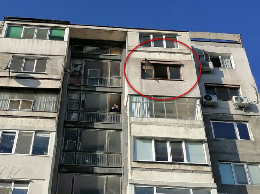 Горя апартамент в Бургас, загоряла тенджера едва не предизвика трагедия