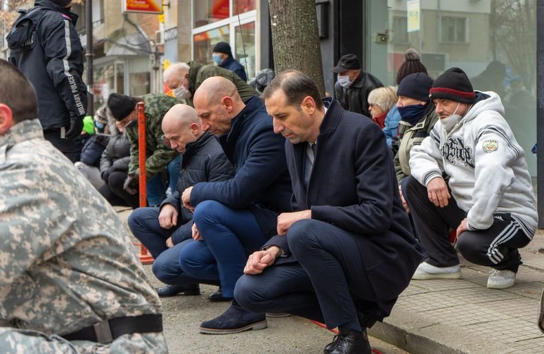 Ямбол отбеляза 143 години от Освобождението си от османско робство (СНИМКИ)