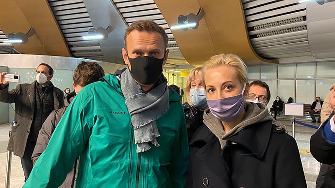 Протести в десетки градове на Русия в подкрепа на Алексей Навални