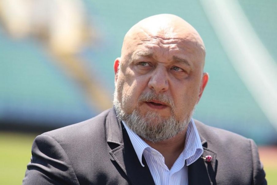 Красен Кралев финансира боксова зала в Сливен