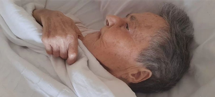 УНИКАЛНО: Погребаха и оплакаха 85-годишна, а тя се върна излекувана от коронавирус