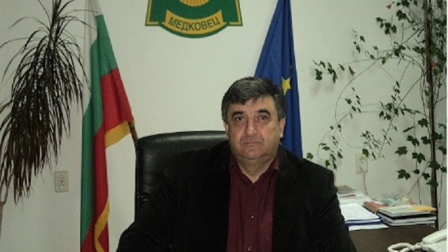 ЧУДО: Кмет се призна за виновен за престъпление по служба