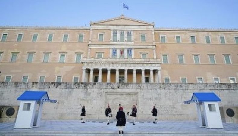 Гръцкият парламент одобри разширяване на териториалните води на страната