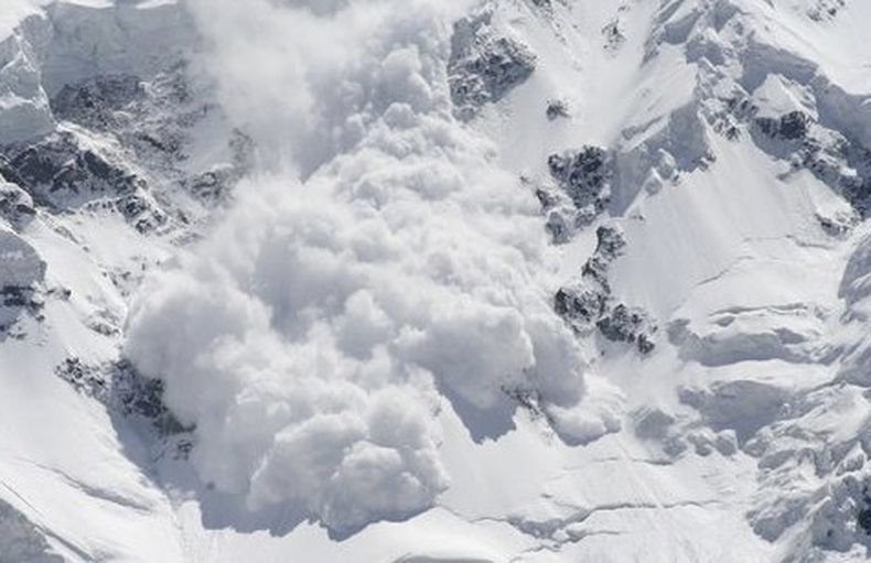 Зловещи подробности за трагедията в Пирин: 18-годишен сноубордист е загиналият при лавината