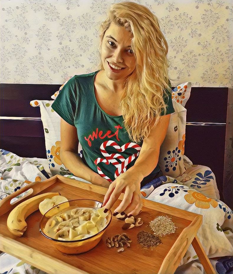 Ева Веселинова се диви на бременността си: Чудя се как е възможно една точица да се превърне в човешко същество