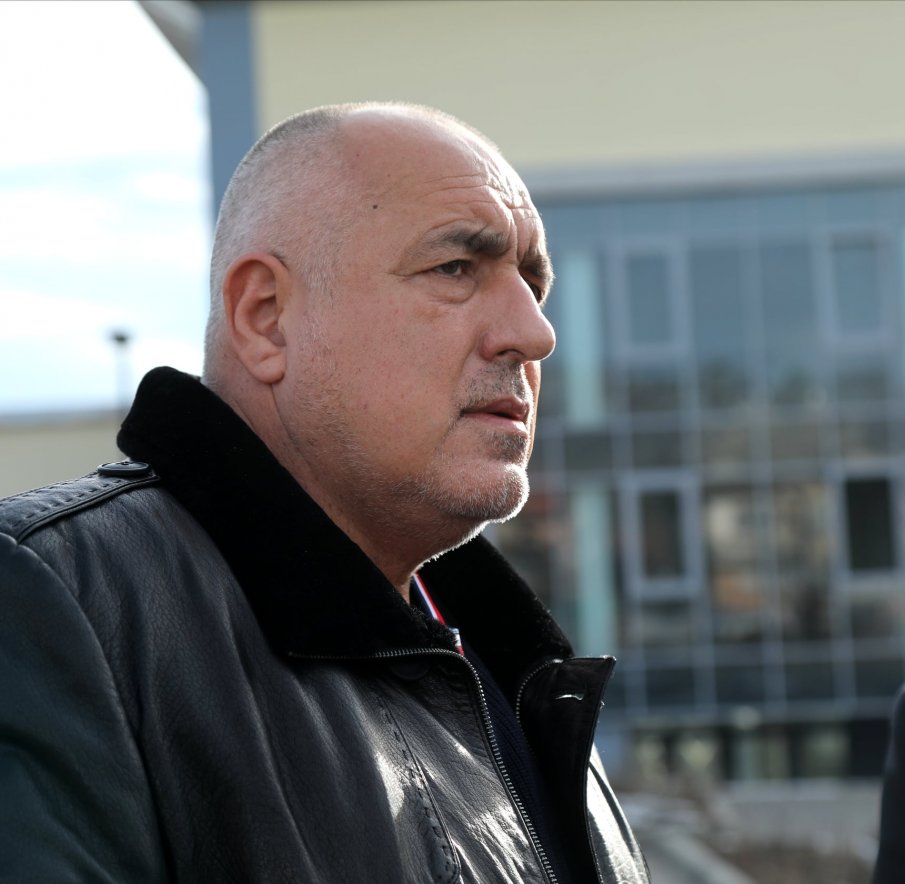 ПЪРВО В ПИК TV: Премиерът Борисов на инспекция с швейцарския посланик: Мерките у нас са либерални, защото пазим и здравето, и психиката на хората (ОБНОВЕНА)