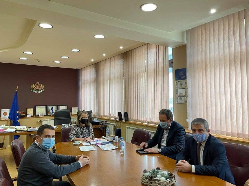 До дни държавните институции предлагат решение за проблема с водата в Брестовица