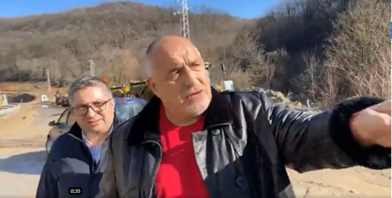 ПЪРВО В ПИК TV: Премиерът Борисов на пътя между Ботевград и Мездра: Това ще бъде перличка в Северозапада (ВИДЕО/ОБНОВЕНА)