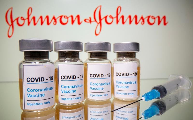 СПЕШНО: Johnson&Johnson поиска одобрение на ваксината си в САЩ