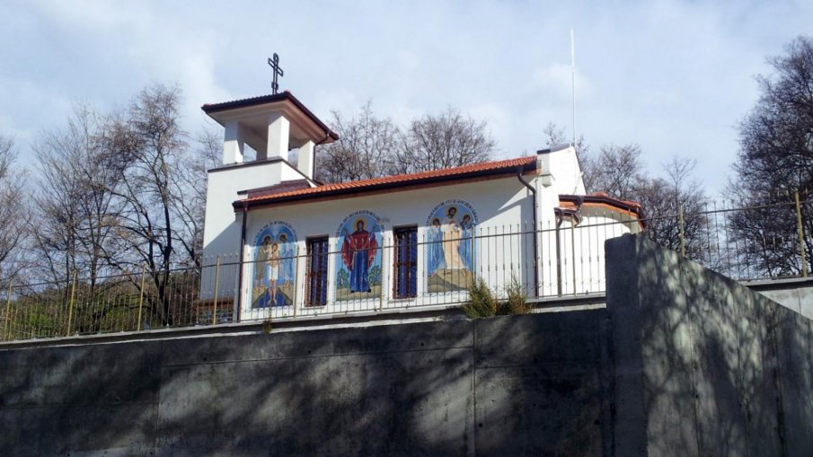 Сливен дари 2 дка терен на митрополията