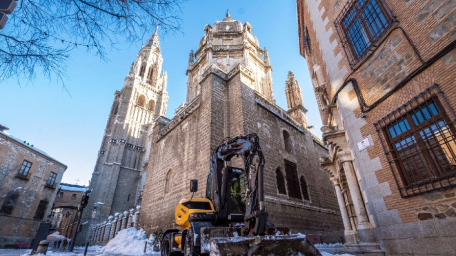 Испания затвори сухопътната си граница с Португалия