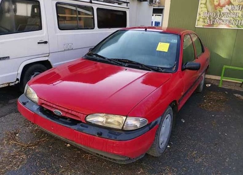 ПРОЧИСТВАНЕ! Стартира принудителното преместване на стари коли, паркирани на улици и тротоари в Перник