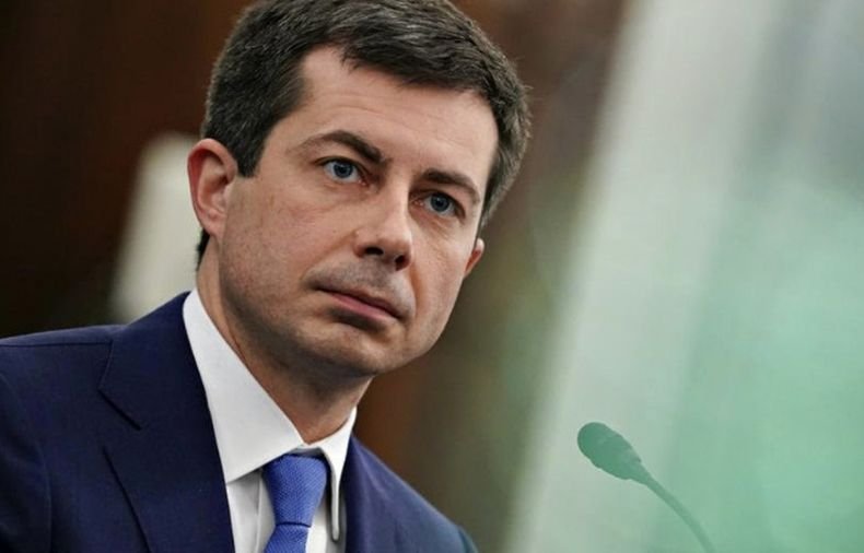 ИСТОРИЧЕСКО! Сенатът на САЩ утвърди открит гей за министър