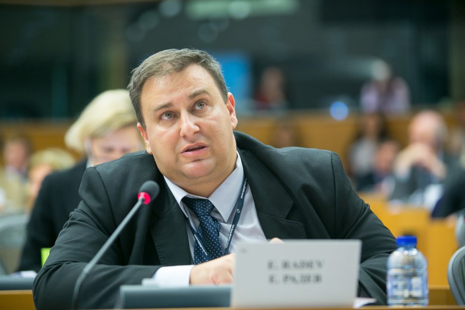 Евродепутатът Емил Радев подкрепи инициатива за ефективно противодействие на сексуалното насилие над деца онлайн