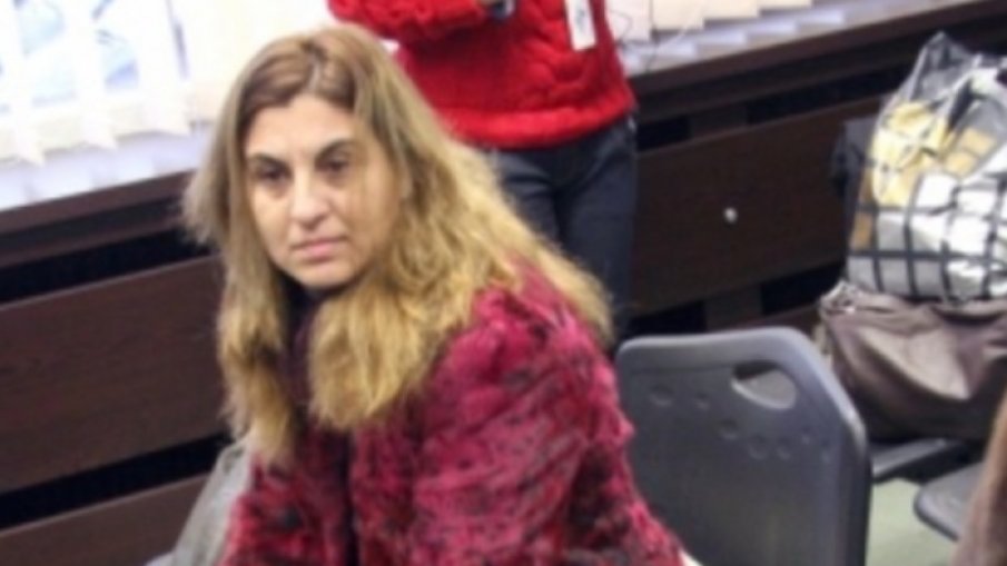 ИЗВЪНРЕДНО: С вой на сирени задържаха личния шофьор на дъщерята на Цар Киро