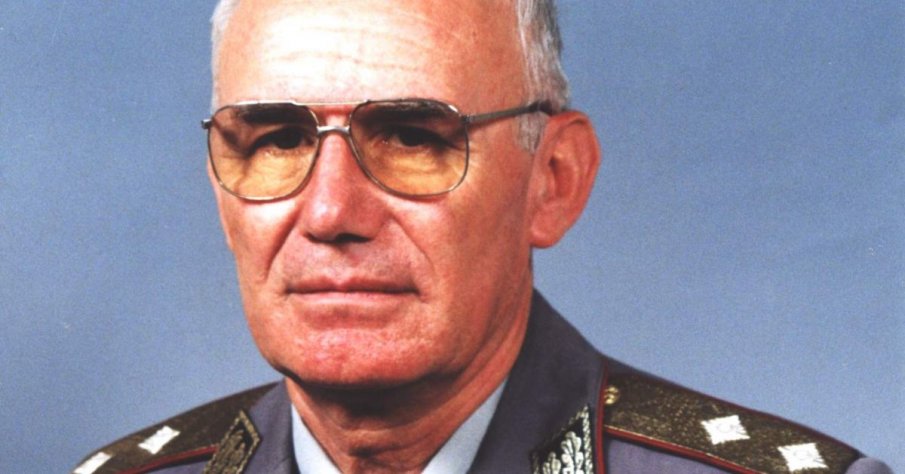 ТЪЖНА ВЕСТ: Почина уважаван началник на военното училище в Шумен