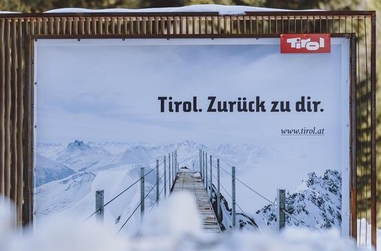 Австрия въведе най-висока степен на предупреждение за пътуване от и за Тирол