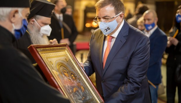 Варненският митрополит Йоан благослови коалицията ГЕРБ-СДС във Варна