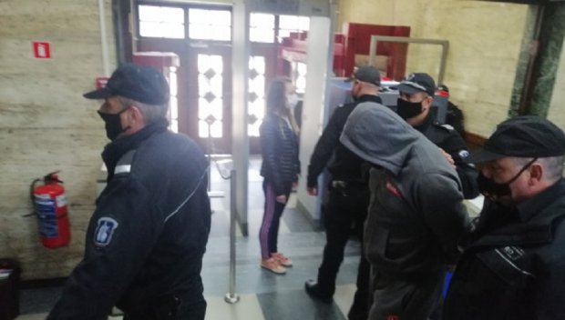 Подпалвачът на осем таксита край Пловдив се оказа служител в голяма охранителна фирма