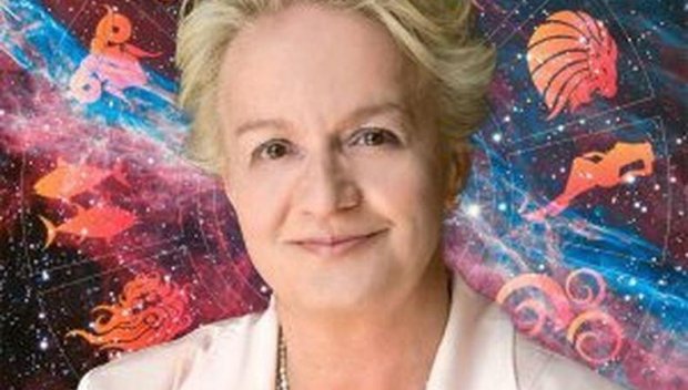 САМО В ПИК! Астроложката Алена с хороскоп за 12 декември: Раците да са умерено щедри, Лъвовете да са сериозни със съдебните дела