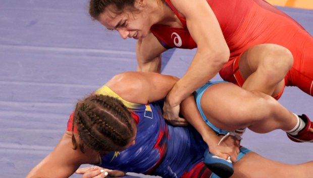 Миглена Селишка загуби от американка, надява се на репешаж в борбата