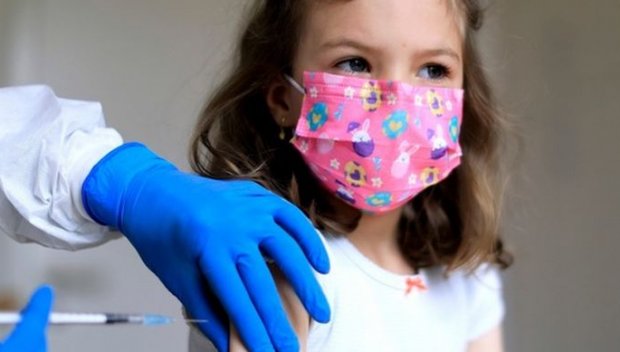 В САЩ намаляват броя на препоръчителни ваксини за деца, лекари са обезпокоени