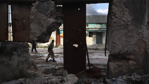 Мощен взрив разруши болница в столицата на Сомалия, 15 са ранени