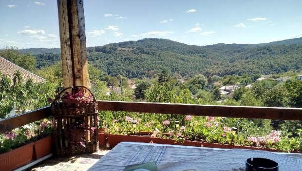 Бум на измами с къщи за гости и вили под наем за новогодишната нощ