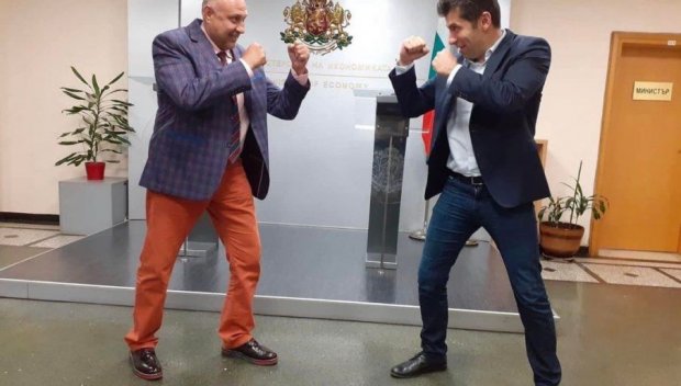 Просто кУро