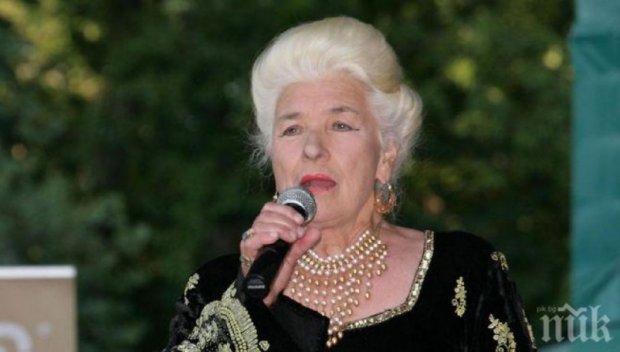 Янка Рупкина си отряза радиаторите заради солени сметки