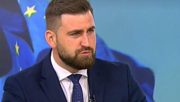 ЕП прие Андрей Новаков за постоянен член в новосъздадената Комисия по отбрана