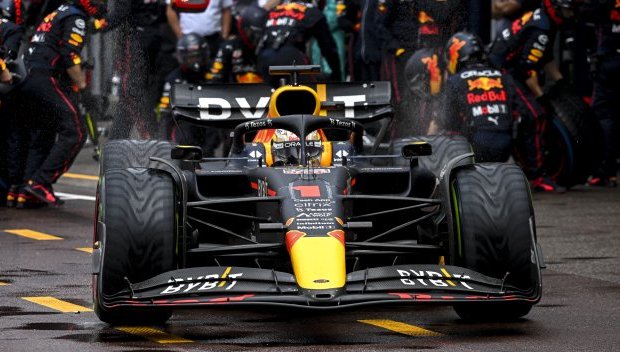 Налагат глоби от милион евро във Формула 1