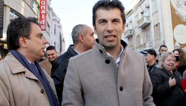 АНАЛИЗ: Шофьорът на нашия автобус за 6 милиона пътници е луд и неадекватен