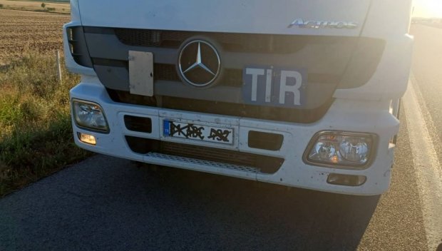 Пиян шофьор на камион си спретна гонка с полицията