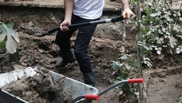 Журналистът Стефан Ташев: Израелските пиари на Кирчо да му бяха показали как се държи лопата. То не е като да държиш парапета