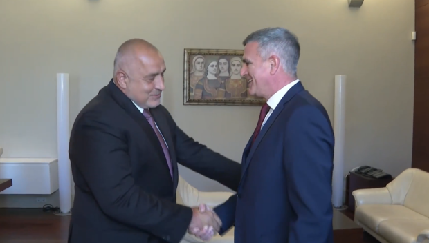 Странните идеи на Бойко Борисов за кабинет. И защо сламеният човек Стефан Янев е толкова желан за мандатоносител