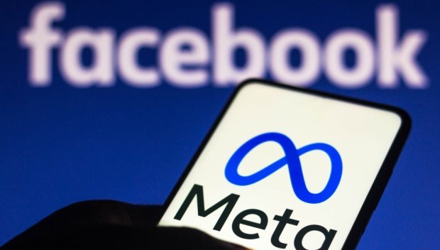 Фейсбук: Технически проблем доведе до срива