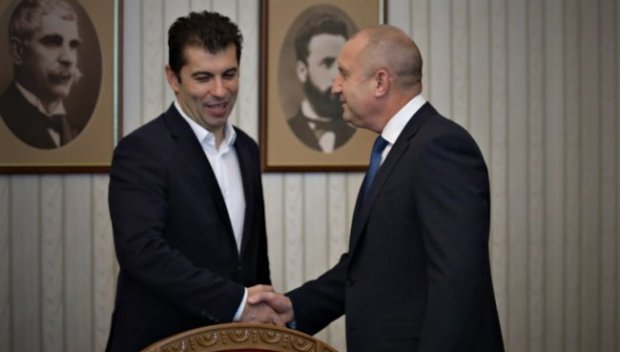 ЕКСКЛУЗИВНО В ПИК: Как арест на висш държавен шеф изпокара Румен Радев и Кирил Петков