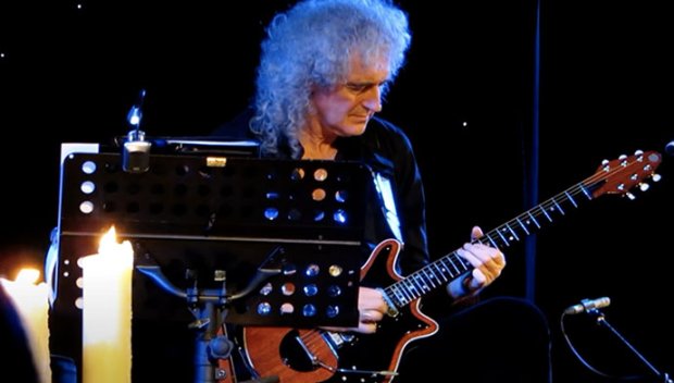 „Куин“ ще пусне неиздавана коледна песен