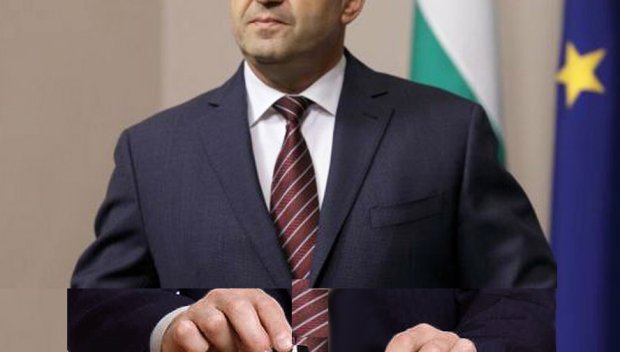 ДВАТА сценария за третия мандат - Радев си играе с партиите, за да...