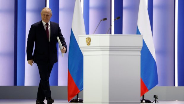 Словото на Путин към Федералното събрание като Вставай страна огромная