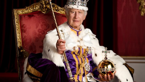 Здравето на Чарлз се влоши, може да абдикира всеки момент