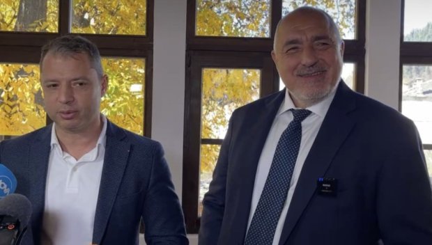 ГОРЕЩ АНАЛИЗ В ПИК: ГЕРБ защити Делян Добрев, така е правилно. Прокуратурата стреля по Делян, а не по Кирил и Асен, които той разобличи?! А Гешев помогна на Борисов